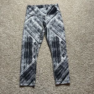 Lululemon Wunder Under Crop II *Full-On Luon